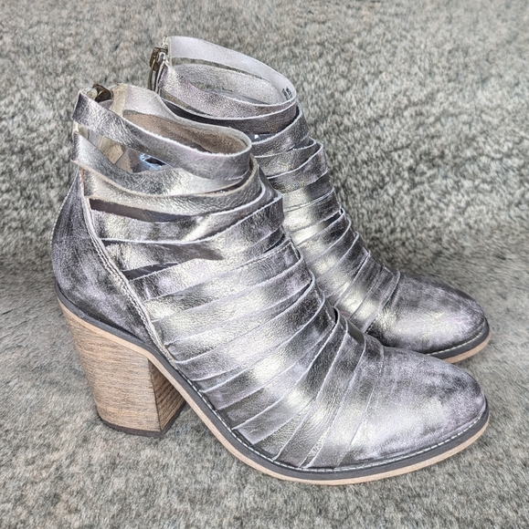 Free People Hybrid Strappy Bootie Metallic Silver Women's 7.5 - Picture 1 of 13